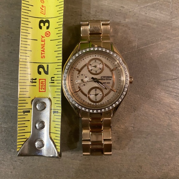 Citizen Ladies Wristwatch - Picture 6 of 6